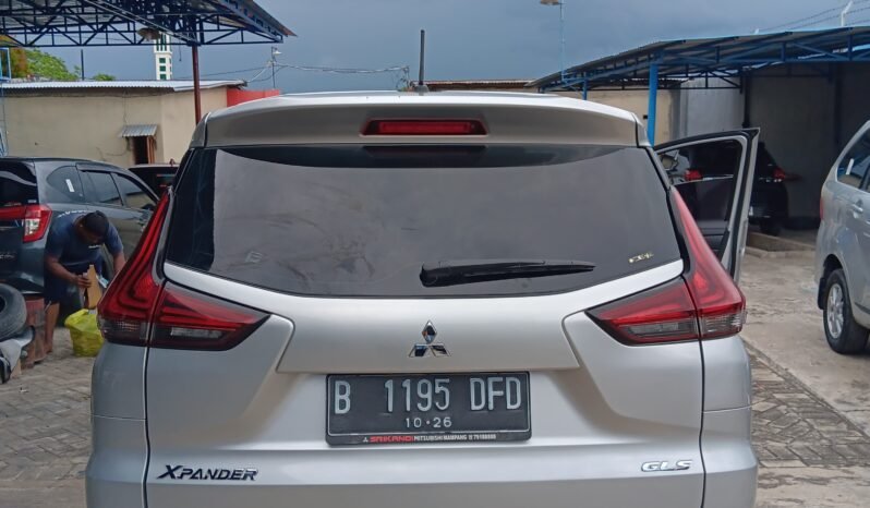 
								MITSUBISHI XPANDER 1.5 GLS MANUAL 2021 SILVER full									