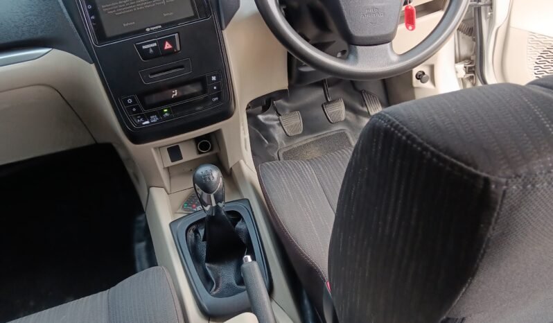 
								TOYOTA AVANZA 1.3 G MANUAL 2020 full									