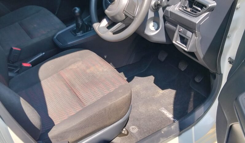 
								DAIHATSU AYLA 1.0 X MANUAL 2023 full									