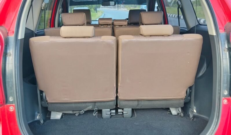 
								TOYOTA AVANZA 1.3 G MANUAL 2017 full									