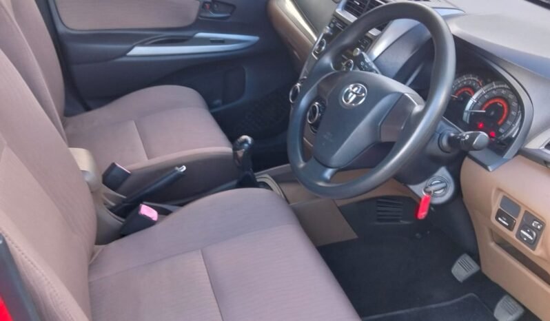 
								TOYOTA AVANZA 1.3 G MANUAL 2017 full									