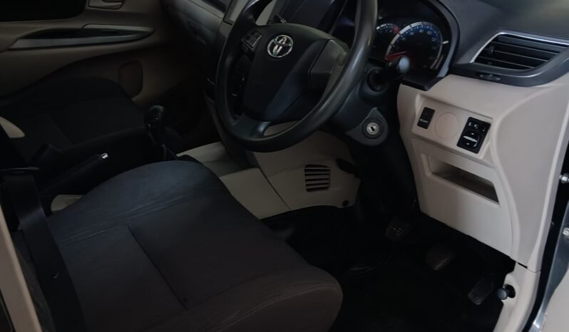 
								TOYOTA AVANZA 1.3 G MANUAL 2020 full									