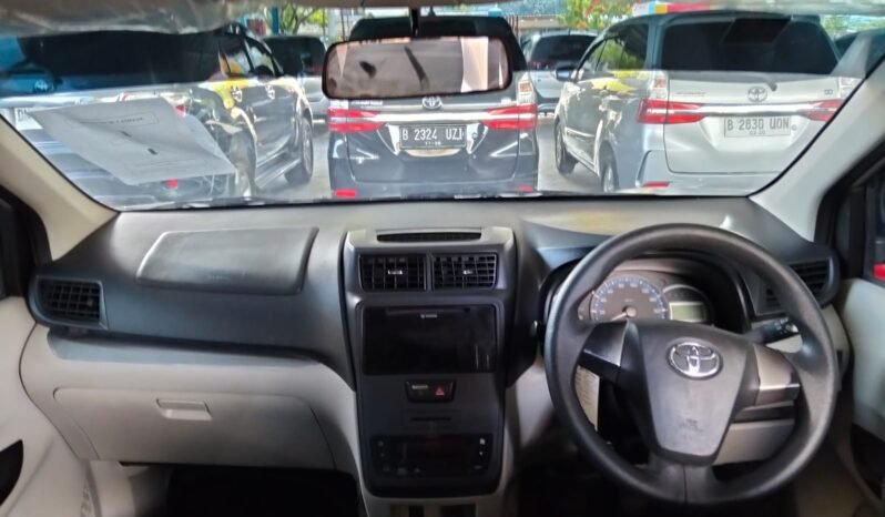 
								TOYOTA AVANZA 1.3 E MANUAL 2019 full									