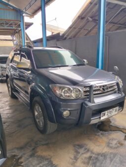 
										TOYOTA FORTUNER G DIESEL MANUAL 2010 full									