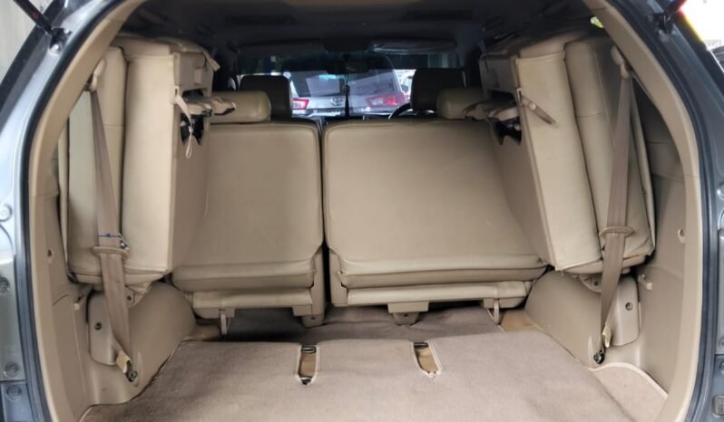 
								TOYOTA FORTUNER G DIESEL MANUAL 2010 full									