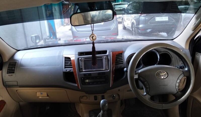 
								TOYOTA FORTUNER G DIESEL MANUAL 2010 full									
