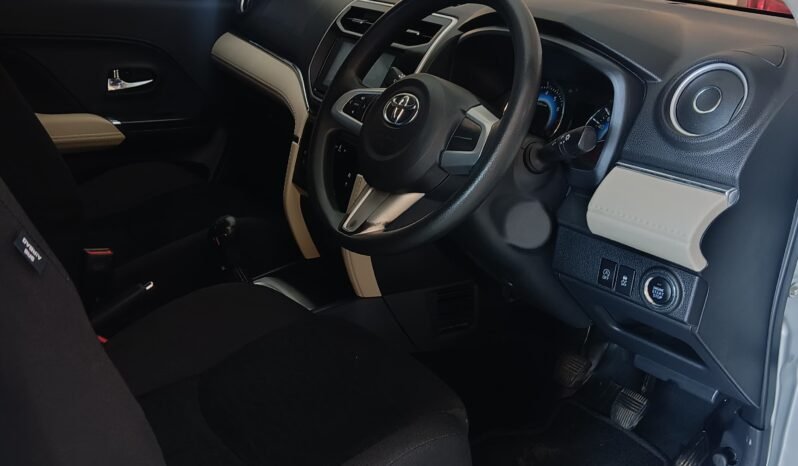 
								TOYOTA RUSH 1.5 G MANUAL 2020 full									