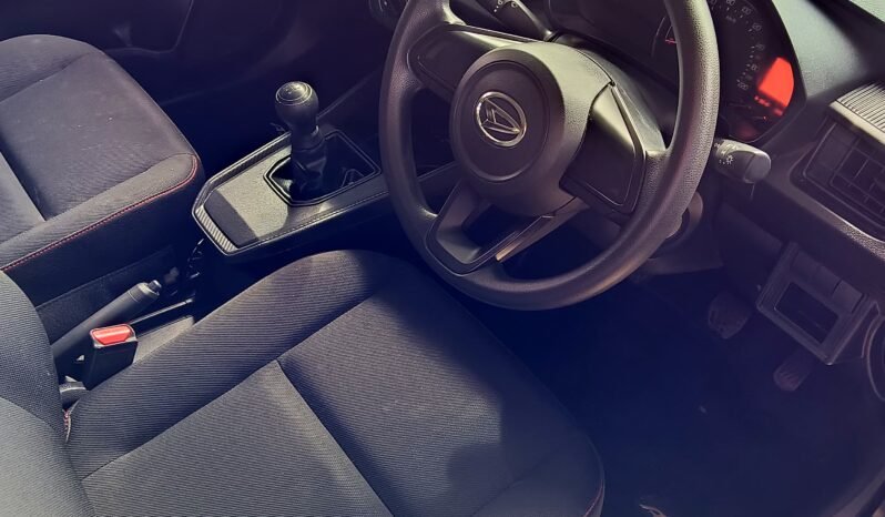 
								DAIHATSU AYLA M 1.0 MANUAL 2024 full									
