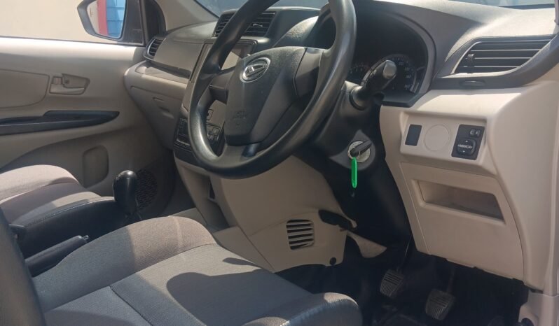 
								DAIHATSU XENIA X 1.3 MANUAL 2019 full									
