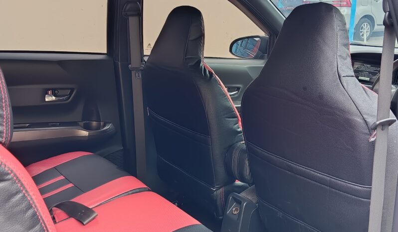 
								DAIHATSU SIGRA 1.2 R MANUAL 2023 full									