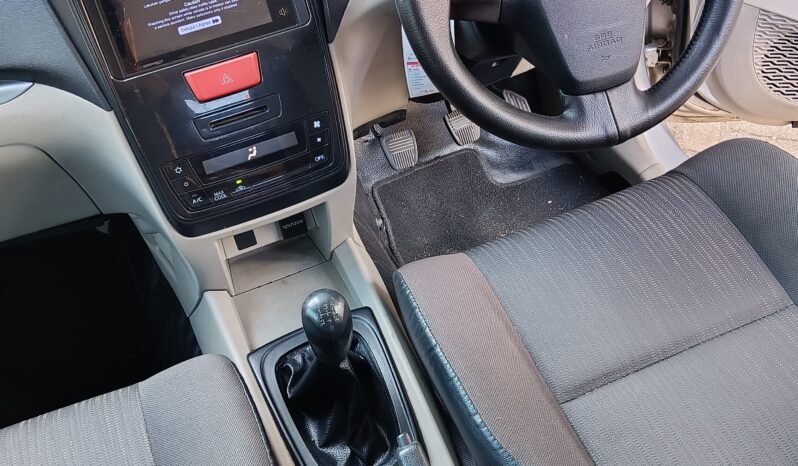 
								DAIHATSU XENIA X 1.3 MANUAL 2019 full									